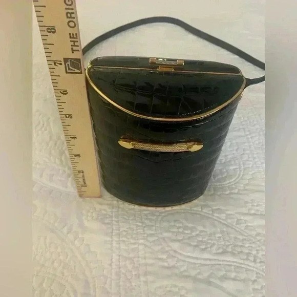 Vtg Finesse La Model Genuine Black Crocodile Alligator Hard case Satchel… - Picture 12 of 12